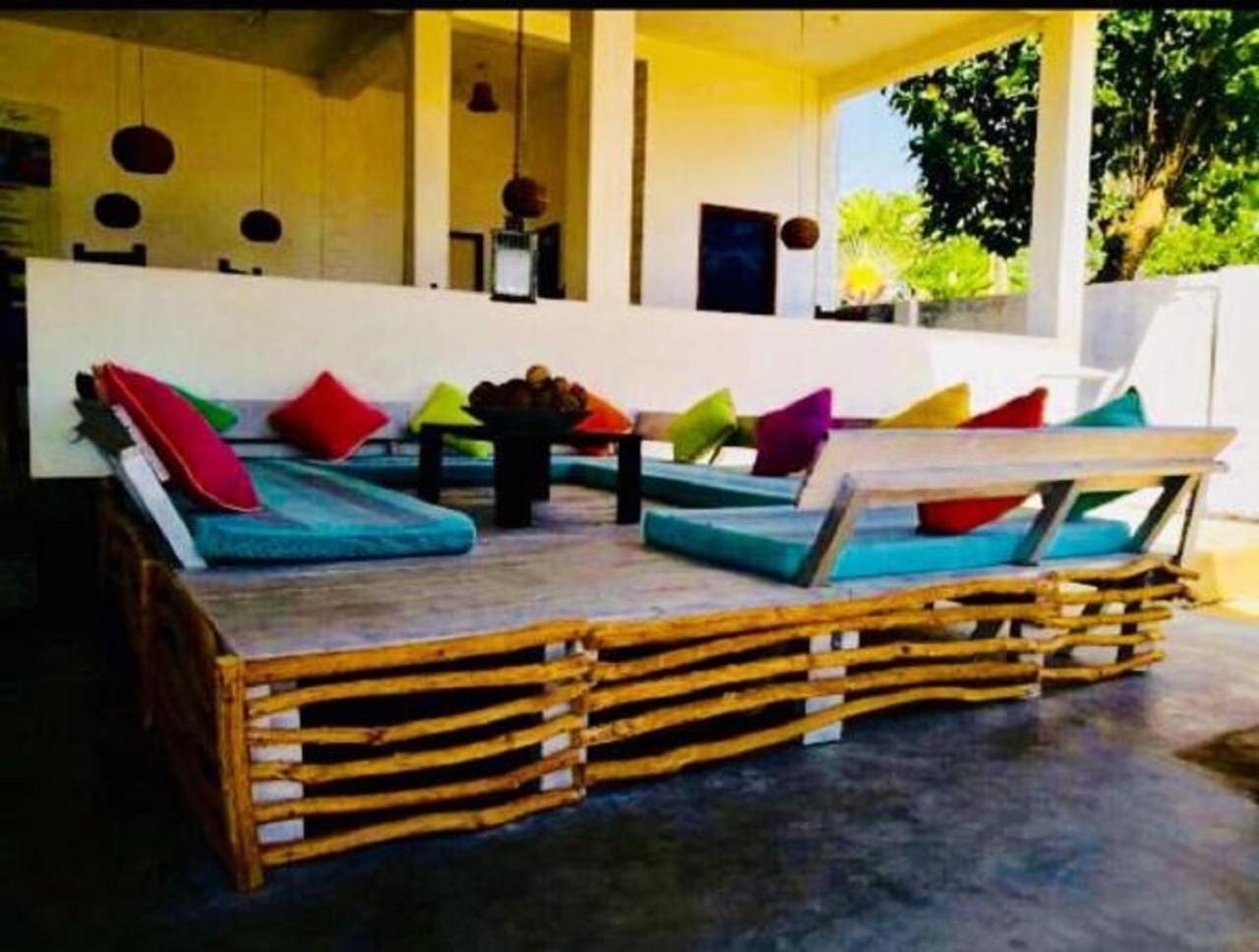 Jasmine Garden Beach Guest House Hikkaduwa Extérieur photo