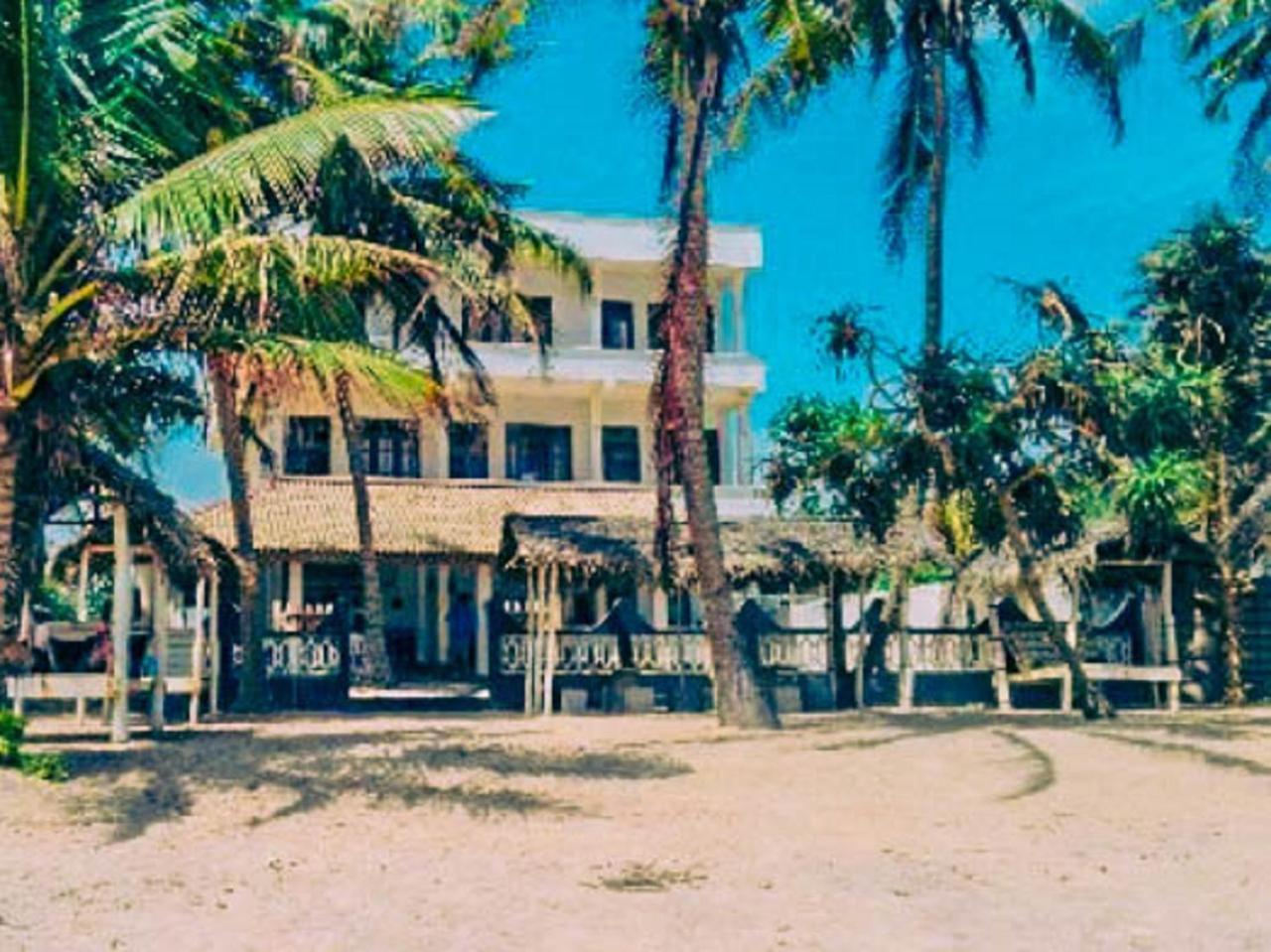 Jasmine Garden Beach Guest House Hikkaduwa Extérieur photo